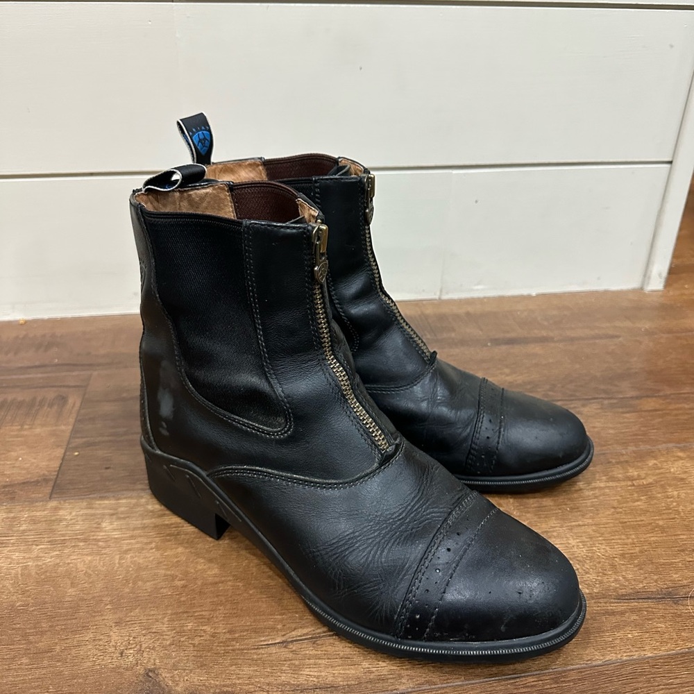 Ariat Black Leather Zip Front Ankle Boots